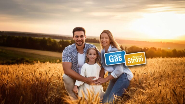 glueckliche-familie-in-der-natur-83187-scaled